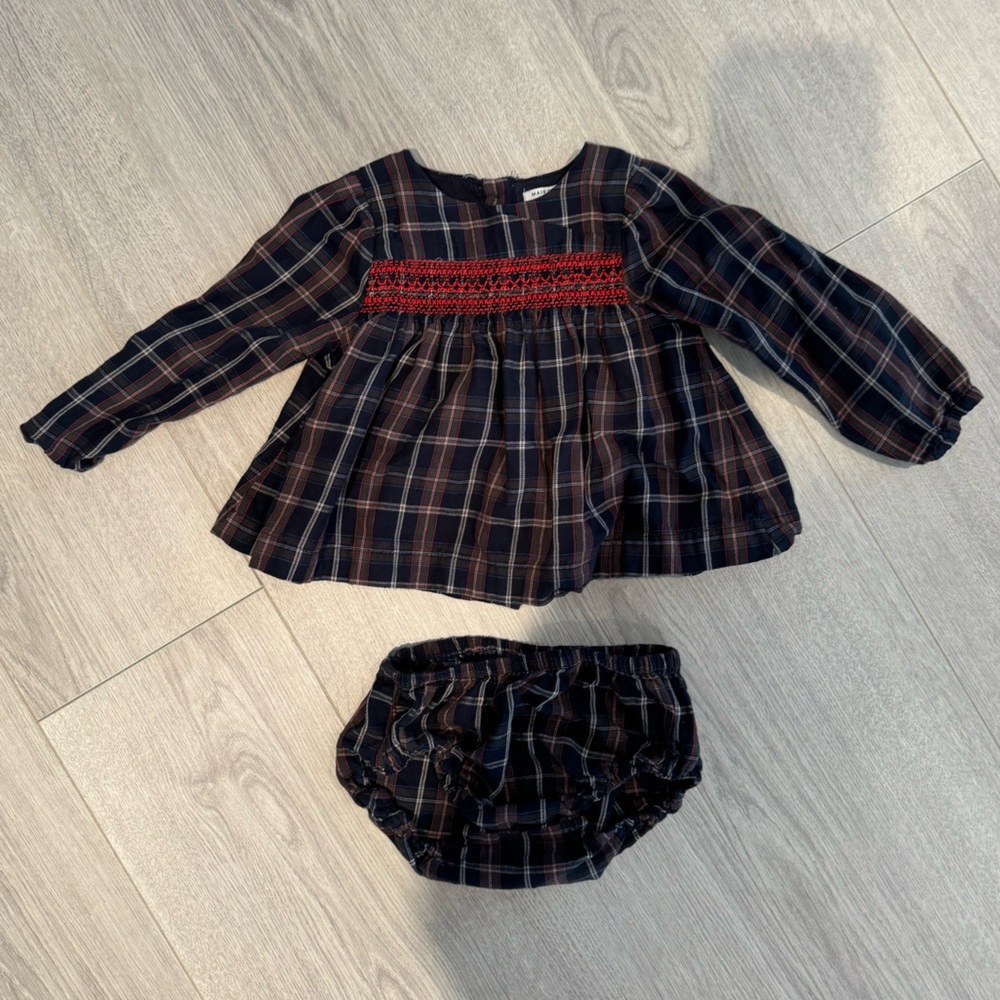 Adorable top and bloomer! Matching dress for older sister in closet!